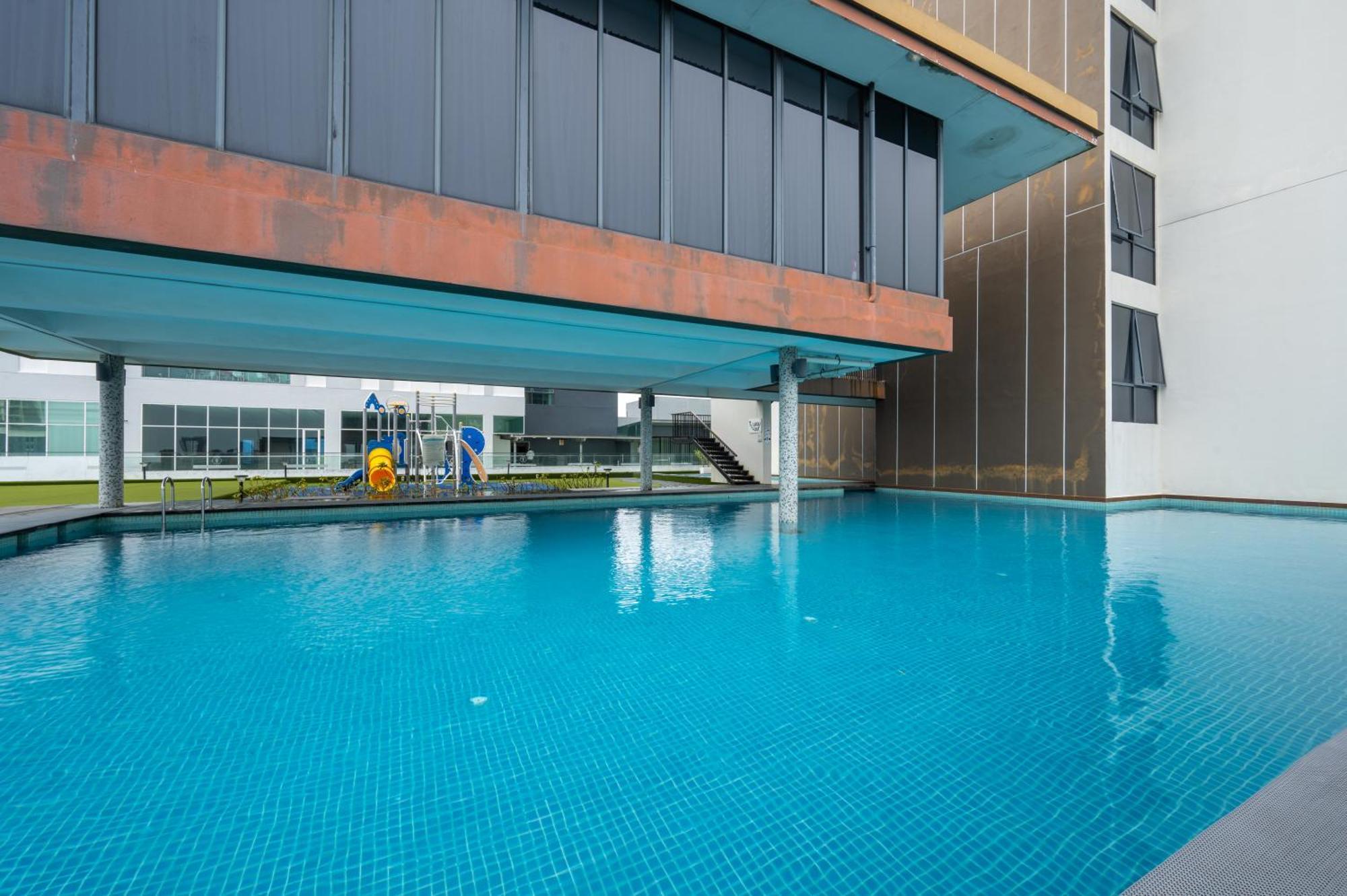 Greystone 99 Suites Malacca Eksteriør bilde