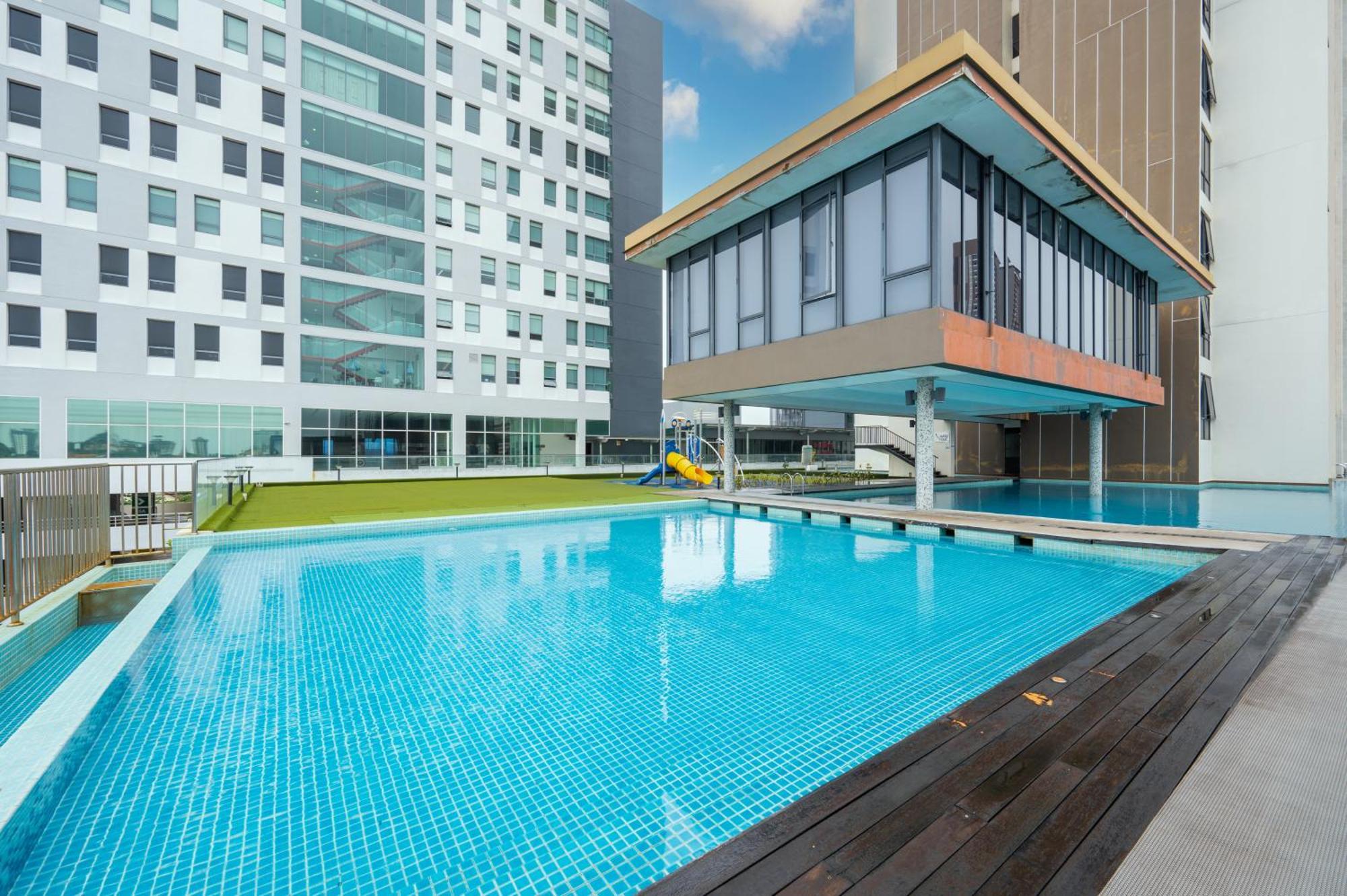 Greystone 99 Suites Malacca Eksteriør bilde