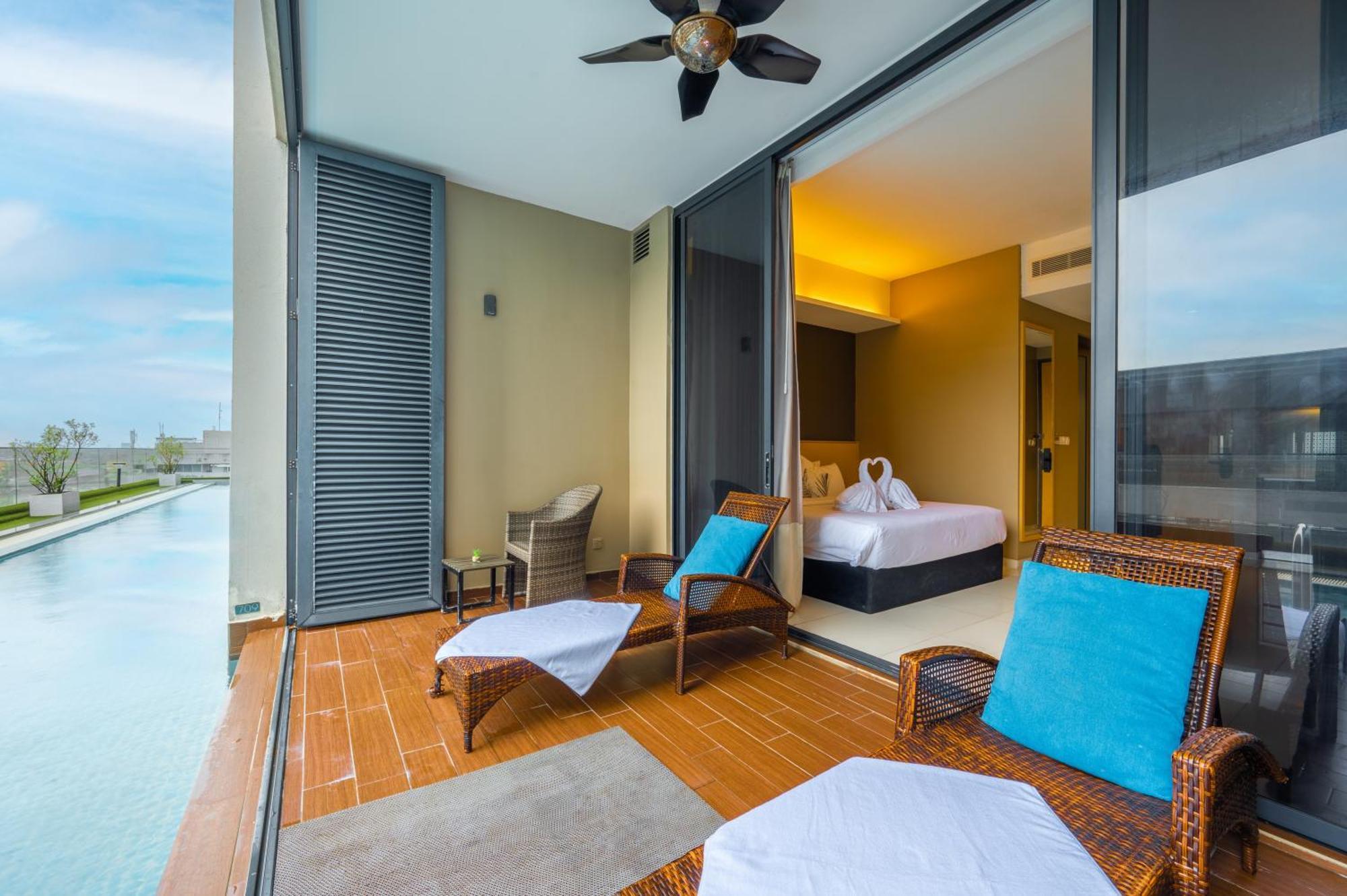 Greystone 99 Suites Malacca Eksteriør bilde